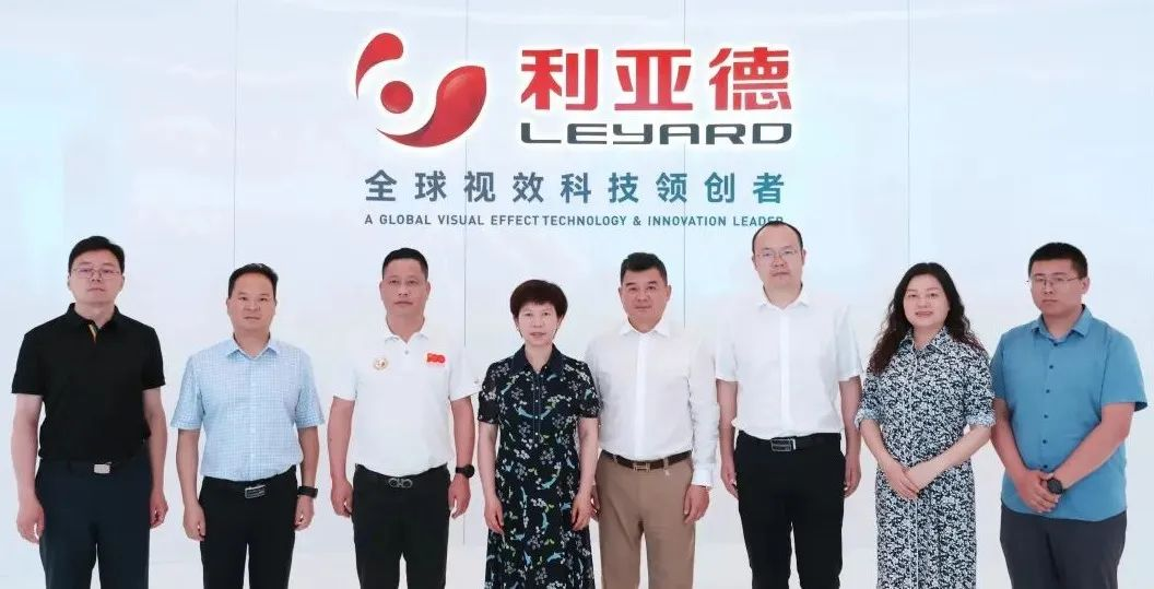 云顶yd222线路检测中心与成都市郫都区达成战略合作 推动成都影视城建设